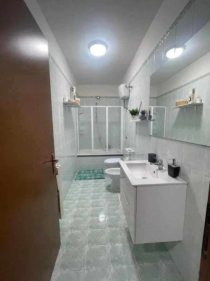 בארי Blue Wave Apartment 0*,